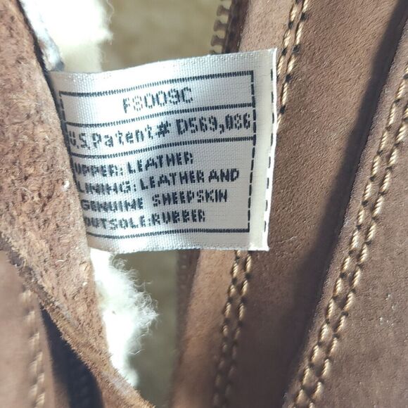 Ugg Women's Endell US 7 Brown Suede Sheepskin Lined Side Zip Moto Biker boots - Picture 15 of 16